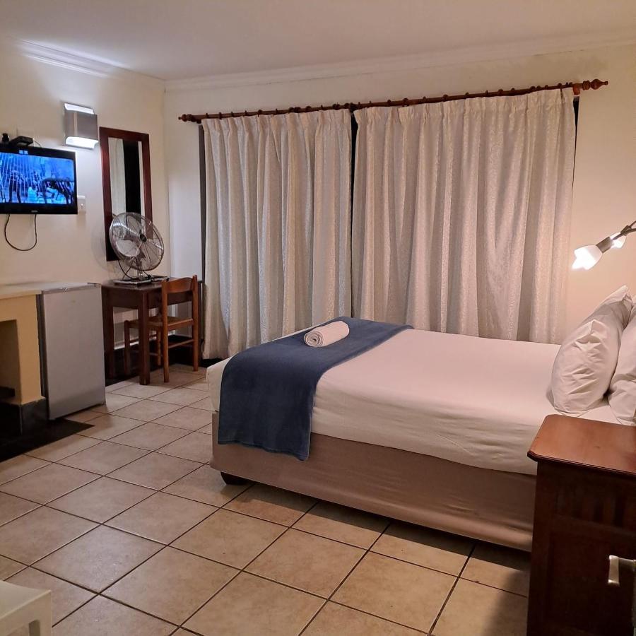Green Door Guest House Mossel Bay Esterno foto