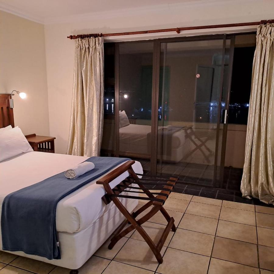 Green Door Guest House Mossel Bay Esterno foto